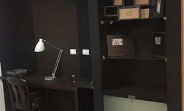 Depqrtamento con amenidades como club. A un costado de miravalle