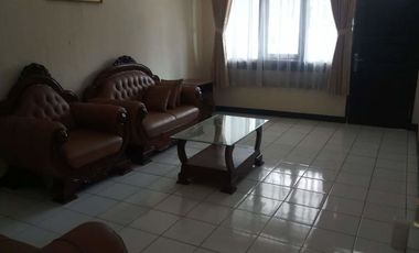 Rumah Minimalis Terawat Apik Asri Nyaman Cihanjuang Cimahi