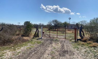 RANCHO EN VENTA  CON CABALLERIZAS LOS RAMONES NL