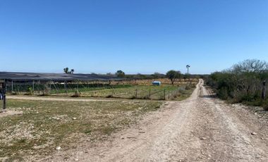 RANCHO EN VENTA  CON CABALLERIZAS LOS RAMONES NL