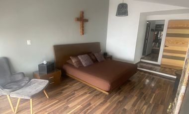 CASA EN LOMAS 4TA ATRAS DEL REAL