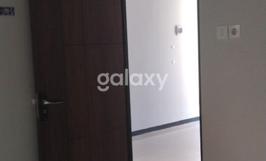 DiSEWAKAN RUMAH 2 LANTAI DEKAT TOL GUNUNGSARI SURABAYA