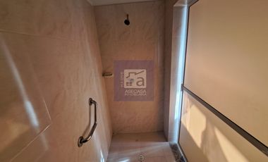 COD. 5863 - SE ARRIENDA CASA - BARRIO: SAN FRANCISCO