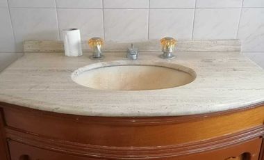 SE VENDE hermosa y amplia casa con uso comercial en el Polvorin de Cuernavaca