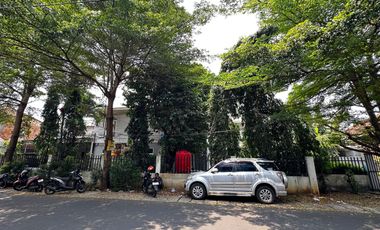 Dijual Gedung Bekas Sekolah dengan halaman luas lokasi di Pamulang