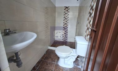 COD. 5976 - SE ARRIENDA CASA - BARRIO: GIRARDOT