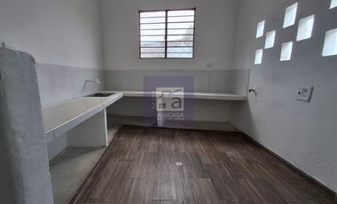 COD. 5976 - SE ARRIENDA CASA - BARRIO: GIRARDOT