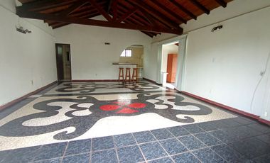 VENTA O PERMUTA DE CASA CONJUNTO CERRADO SECTOR MENZULY (FLORIDABLANCA). Cod V12904