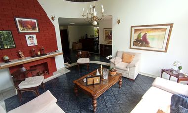 VENTA O PERMUTA DE CASA CONJUNTO CERRADO SECTOR MENZULY (FLORIDABLANCA). Cod V12904