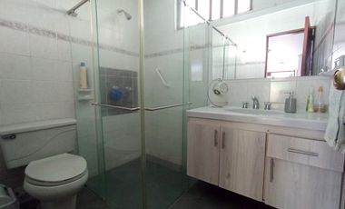 VENTA O PERMUTA DE CASA CONJUNTO CERRADO SECTOR MENZULY (FLORIDABLANCA). Cod V12904