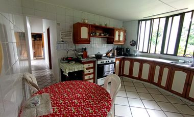 VENTA O PERMUTA DE CASA CONJUNTO CERRADO SECTOR MENZULY (FLORIDABLANCA). Cod V12904