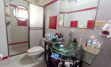 VENTA O PERMUTA DE CASA CONJUNTO CERRADO SECTOR MENZULY (FLORIDABLANCA). Cod V12904