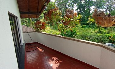 VENTA O PERMUTA DE CASA CONJUNTO CERRADO SECTOR MENZULY (FLORIDABLANCA). Cod V12904