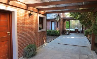 Codigo 600 - Pinamar - Casa En Alquiler - Pileta