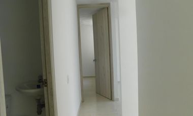 apartamento en arriendo/venta en puerta dorada. Cod A86478