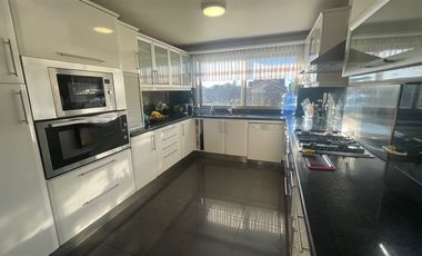 Casa en venta de 5 dorm. en Concón