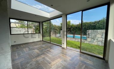 ARRIENDO HERMOSA PROPIEDAD EN SANTA ELENA CHICUREO NORTE