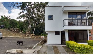 Venta Casa en Silvania Cundinamarca,Moderna conjunto las vegas