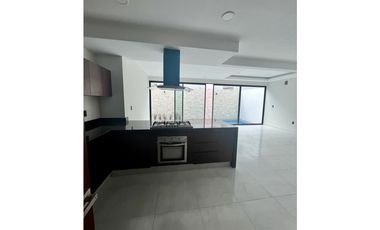 Hermosa casa en Residencial Aqua. Cancun, Quintana Roo