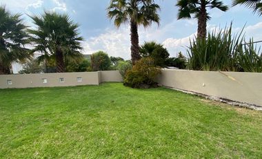 RENTA DE CASA EN PRADO LARGO