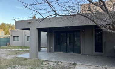 Barrio San Francisco, Elpidio Gonzalez y Estrada, Guaymallen, Mendoza.