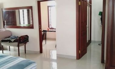 Rumah 2 Lantai Bagus Sekali Semi Furnished, Cipete Jaksel