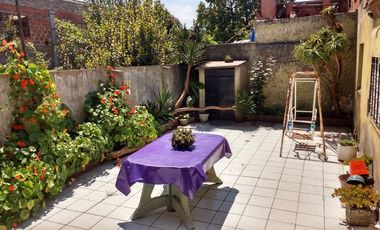 CASA   BAJO COSTO EN  ISIDRO CASANOVA