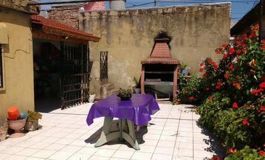 CASA   BAJO COSTO EN  ISIDRO CASANOVA