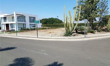 Terreno de venta en Montecristi zona  Sur