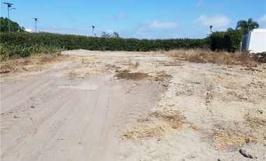 Terreno de venta en Montecristi zona  Sur