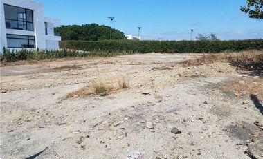 Terreno de venta en Montecristi zona  Sur