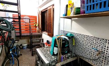 Casa PH en venta en Lanus Este