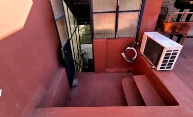 Casa PH en venta en Lanus Este