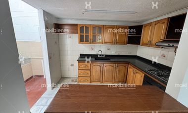 casa en arriendo en  prados de sabaneta. Cod A68141