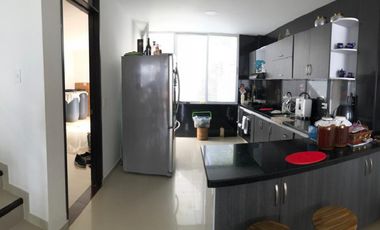 casa en venta en la mesa. Cod V31