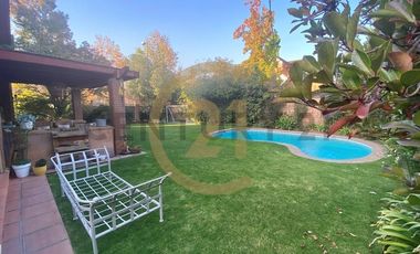 ARRIENDO CASA EN CONDOMINIO LOS TRAPENSES