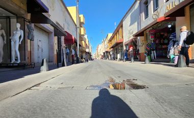 Casa con local comercial en venta ubicada en el Centro de Aguascalientes