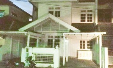 Rumah Murah Strategis 2 Lantai Dalam Perum Elite MBS Condongcatur