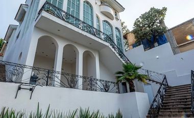Casa en venta bugambilias
