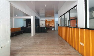 Rumah Kelapa Kopyor Raya, Kelapa Gading; siap untuk usaha kuliner dll