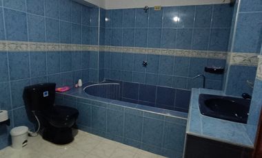 casa en venta en montebello 1. Cod V29321