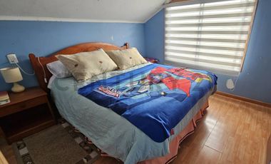 Cómoda casa , dos dormitorios, a pasos de Avenida Pedro de Valdivia