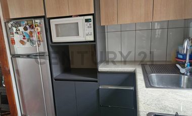 Cómoda casa , dos dormitorios, a pasos de Avenida Pedro de Valdivia