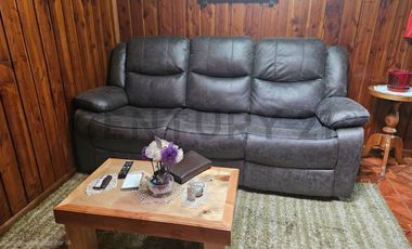 Cómoda casa , dos dormitorios, a pasos de Avenida Pedro de Valdivia