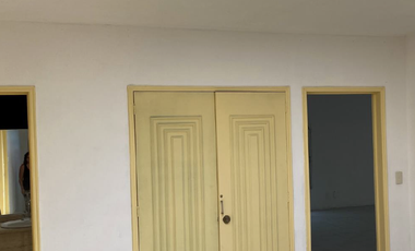 RENTO ESPACIOS PARA OFICINAS O CONSULTORIOS, DIFERENTES METRAJES Y PRECIOS