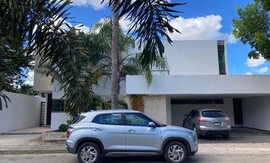 Casa en renta por la Isla Mérida, Yucatán