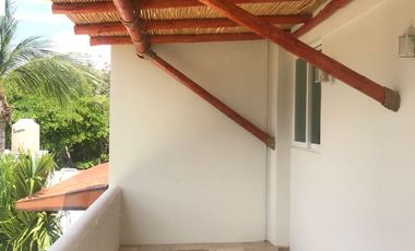 Renta de Bonita Casa en fraccionamiento Costa Azul
