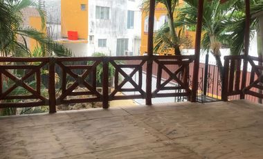 Renta de Bonita Casa en fraccionamiento Costa Azul