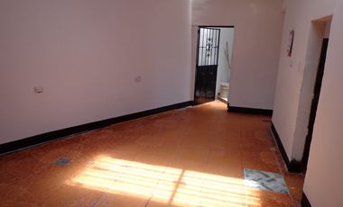 COD. 6344 - SE VENDE CASA - BARRIO: SAN RAFAEL