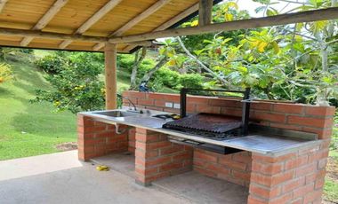 FINCA EN ARRIENDO UBICADA EN BARBOSA SECTOR VEREDA LAS LAJAS